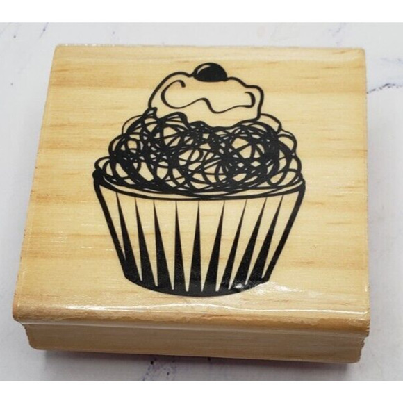 Wood Mounted Butter Cream Cupcake Sweet Dessert Rubber Stamp - Picture 1 of 8